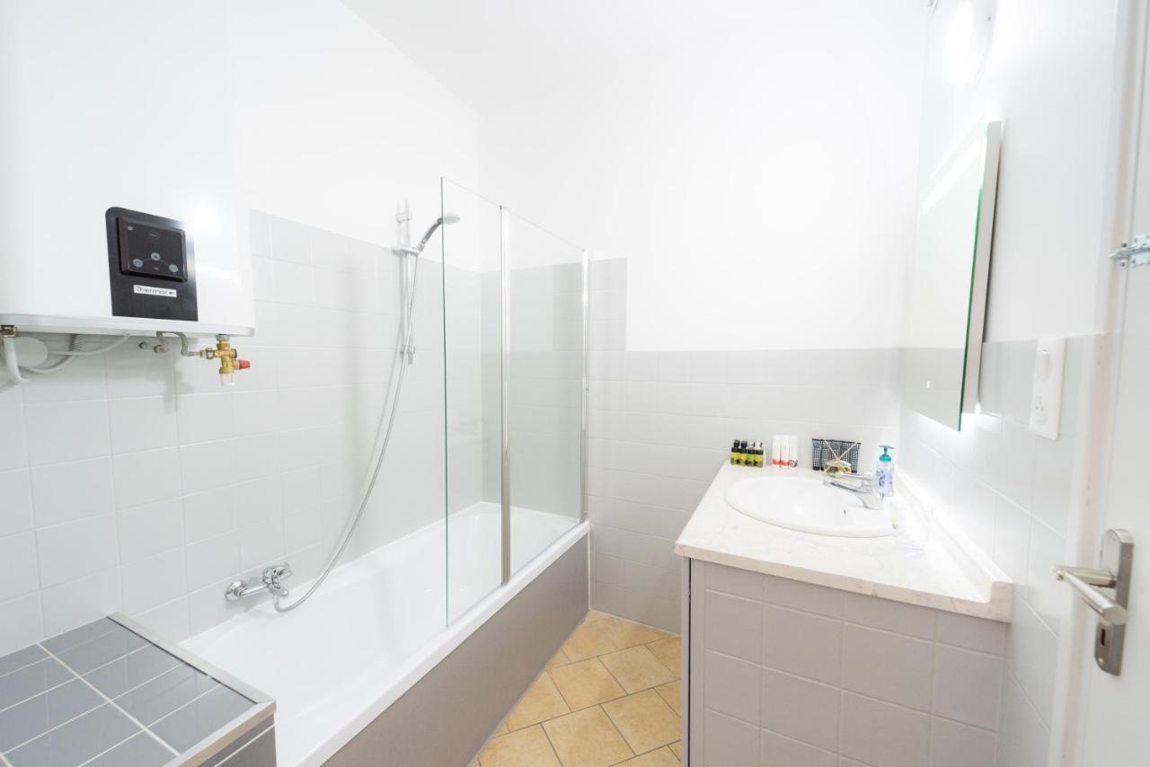 Ravissant Triplex Et Duplex Au Centre De Pont St Esprit Apartman Kültér fotó