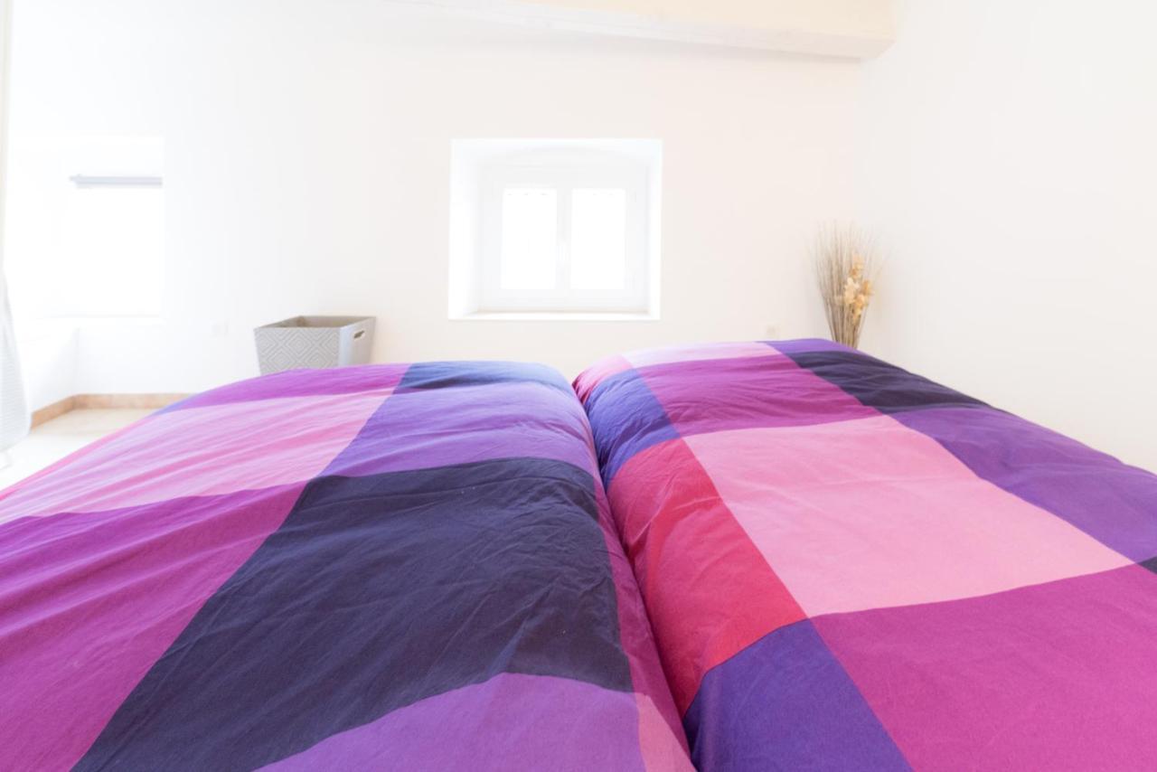 Ravissant Triplex Et Duplex Au Centre De Pont St Esprit Apartman Kültér fotó